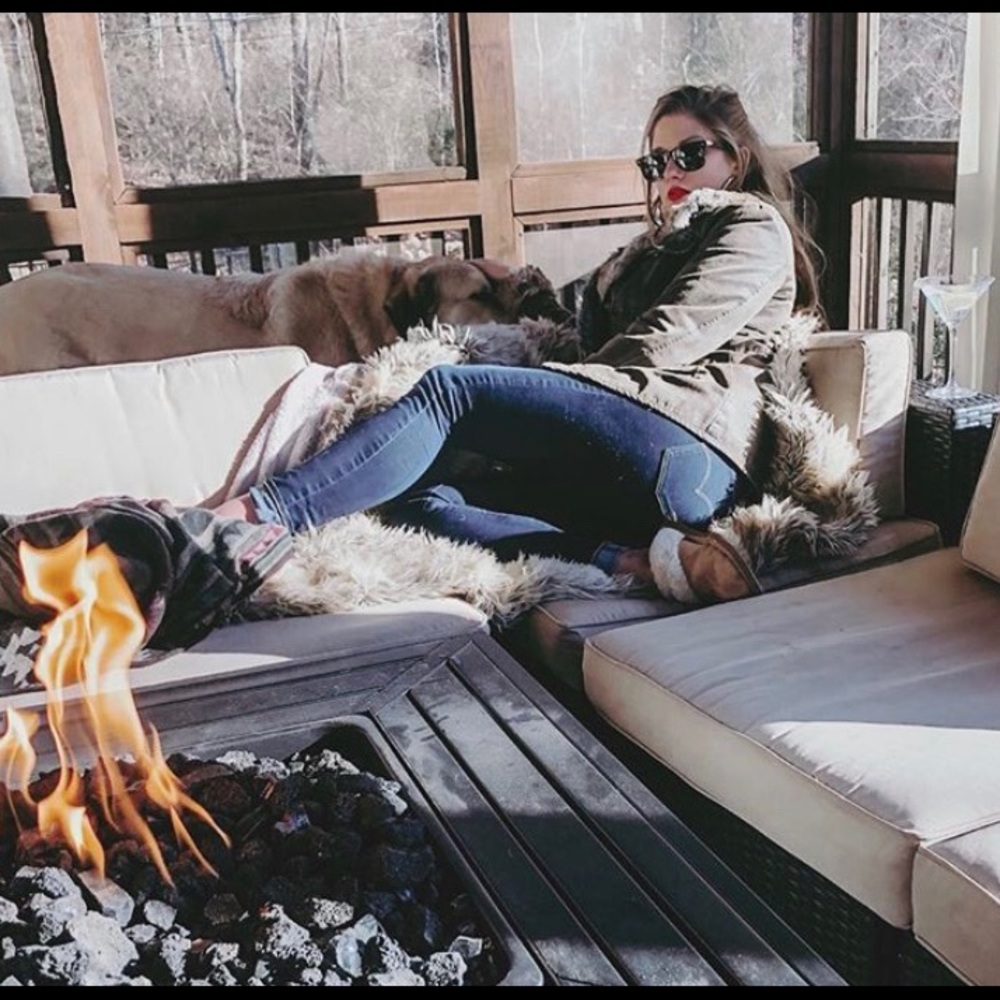 Meet your Posher, Anna